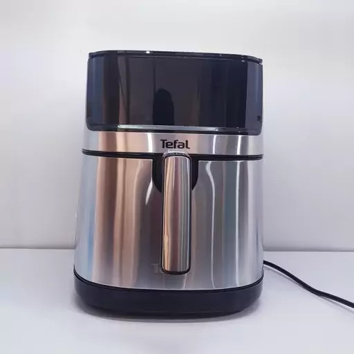 سرخ کن و هواپز بدون روغن تفال اصلی حک شده فرانسه 10 لیتری 3000 وات 2 المت بدنه خط دارد مدل تفال 9550